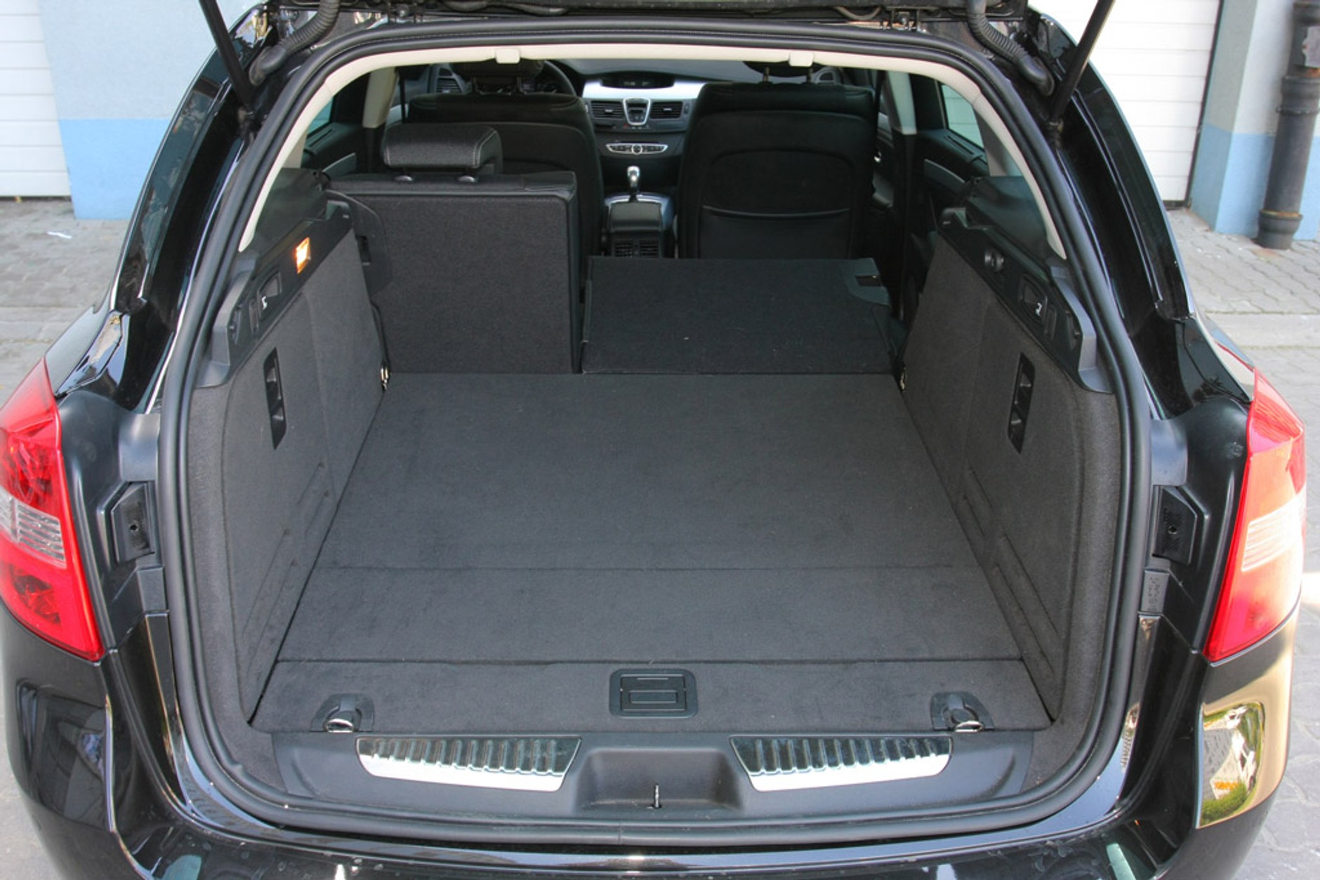 Renault Laguna: do trzech razy sztuka