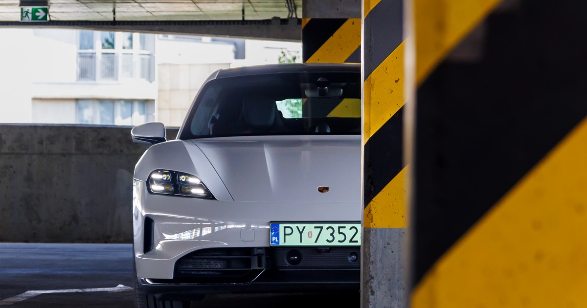 2024 Porsche Taycan 4S