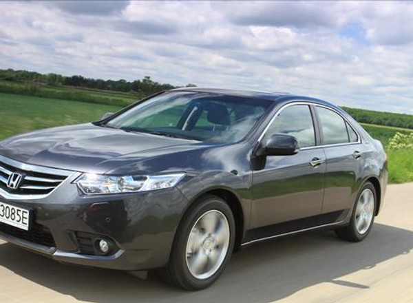 Honda Accord 2.4 - Na przekór modzie (TEST)