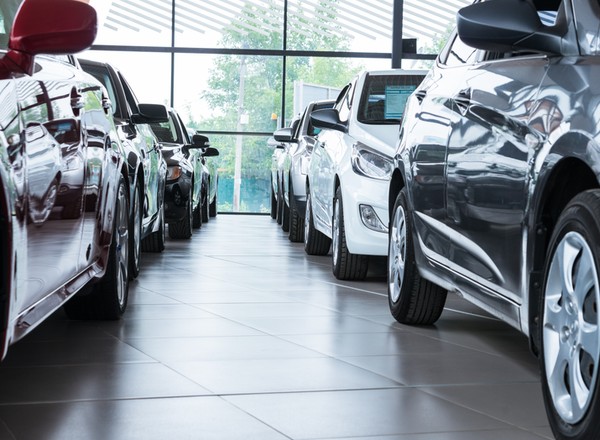 Porównaliśmy ceny Audi, Fiata i Opla. Zaskakujące wnioski