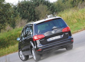 VW Sharan 2.0 TDI: pojemny, wygodny, z napędem 4x4