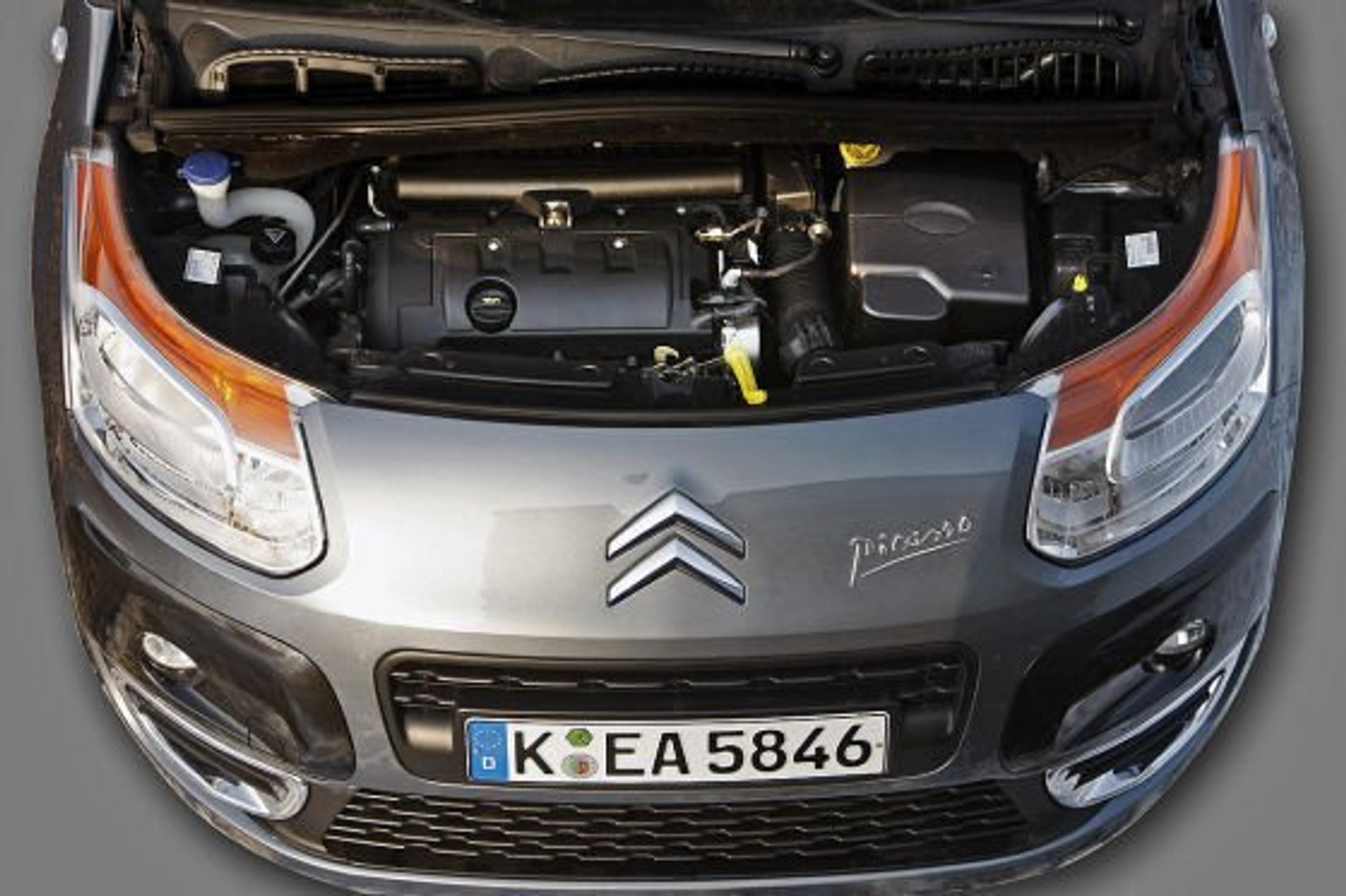 Kia Venga kontra reszta świata