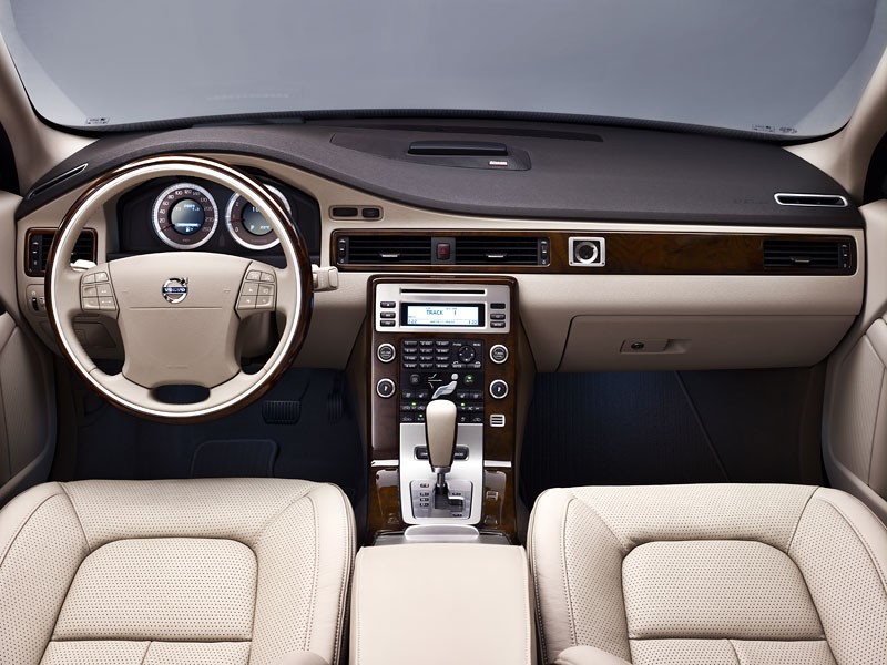 Volvo S80: nowy 5-cylindrowy diesel z dwoma turbosprężarkami pełniący normę Euro 5