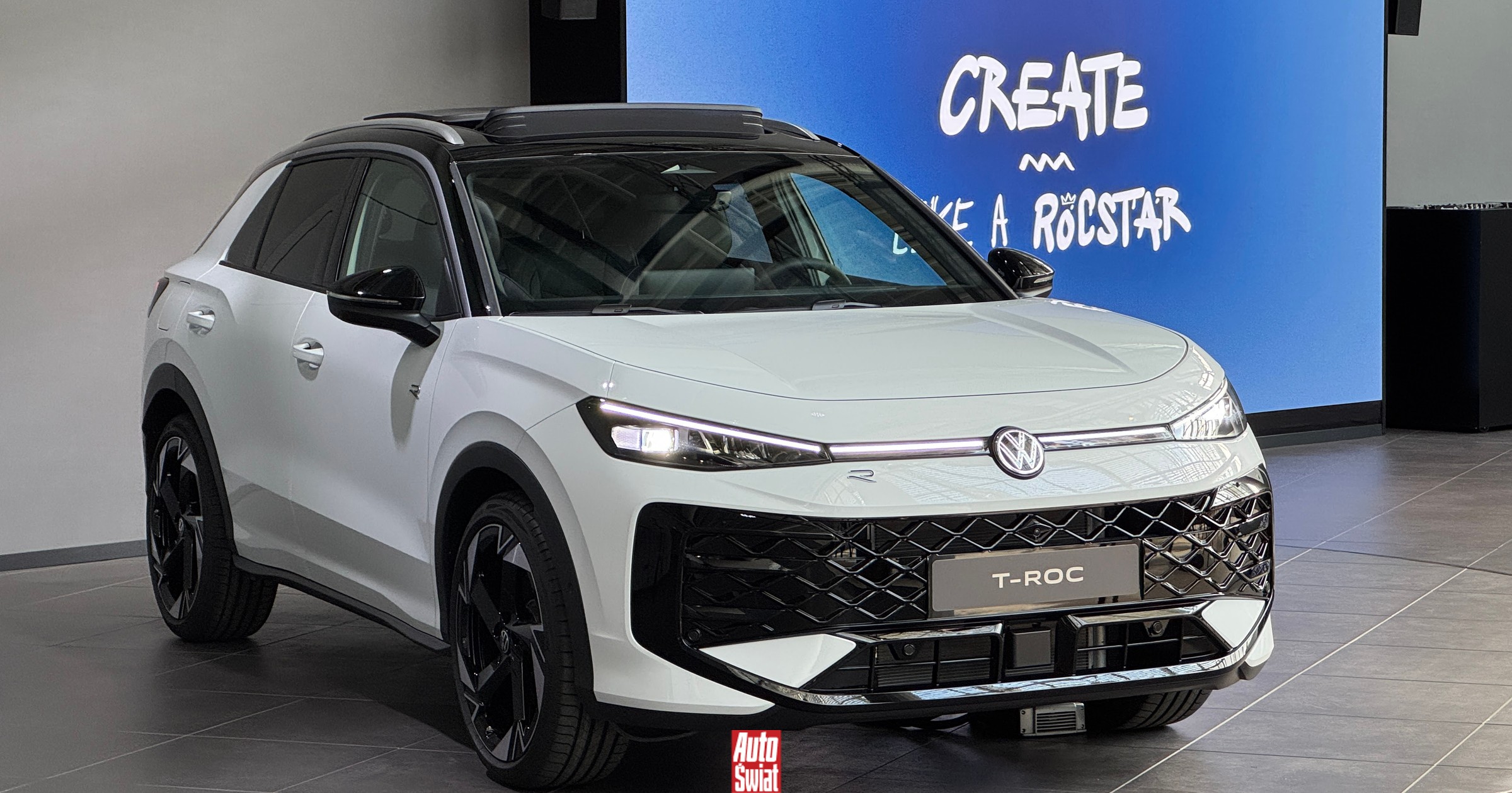 Nowy Volkswagen T-Roc ma już polskie ceny. Od 130 tys. 390 zł za miękką hybrydę