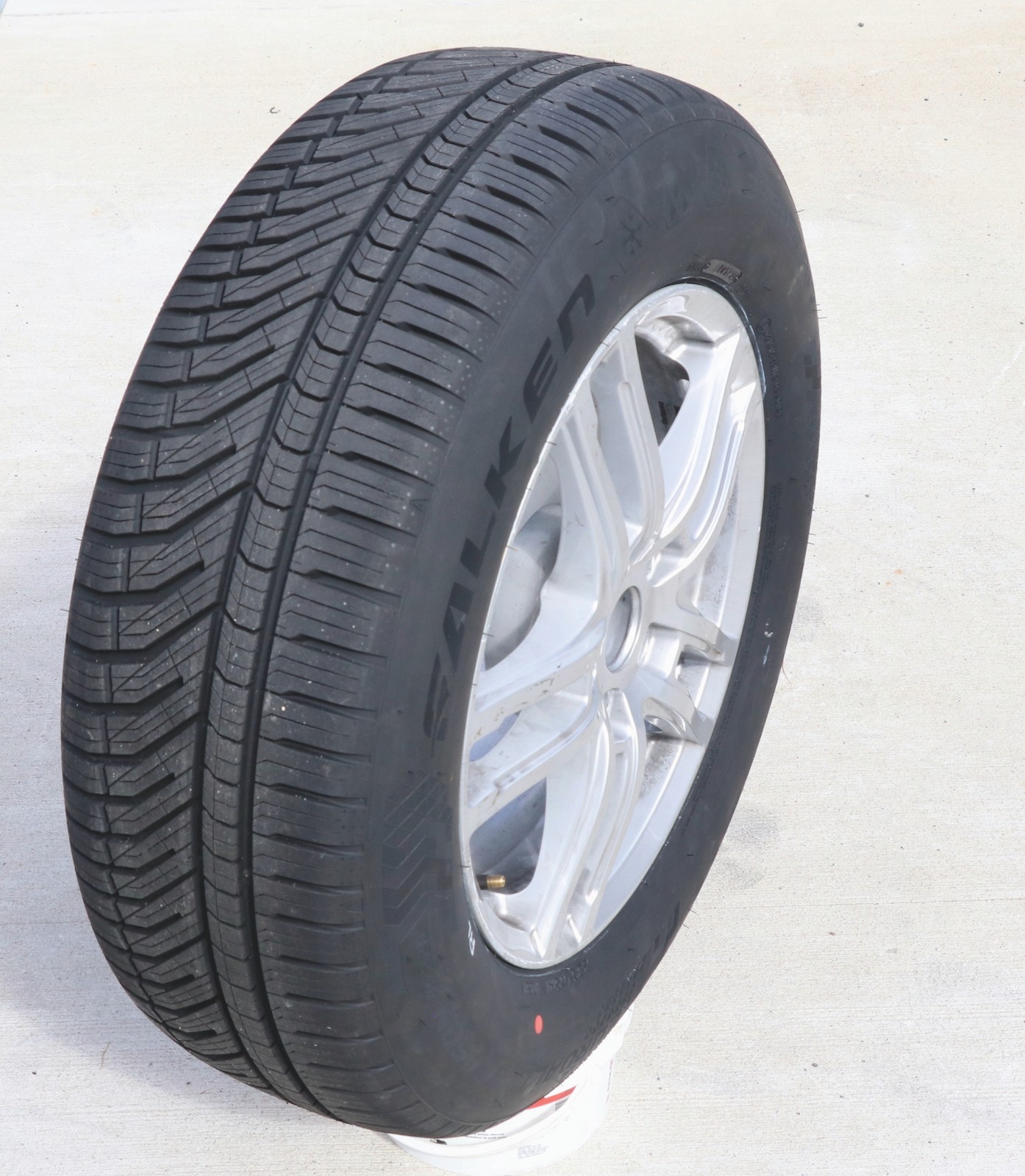 Falken