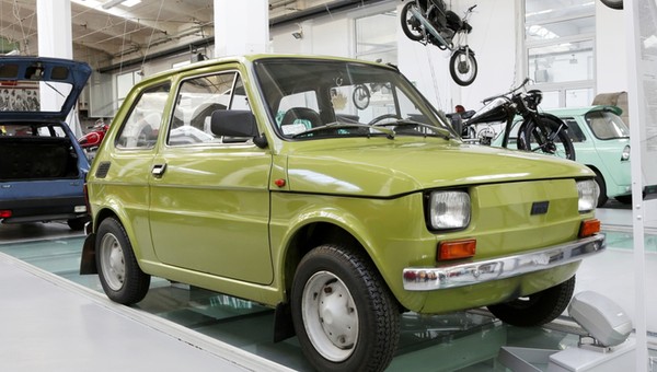 Fiat 126p — to już 47 lat od rozpoczęcia produkcji popularnego Malucha w fabryce w Tychach