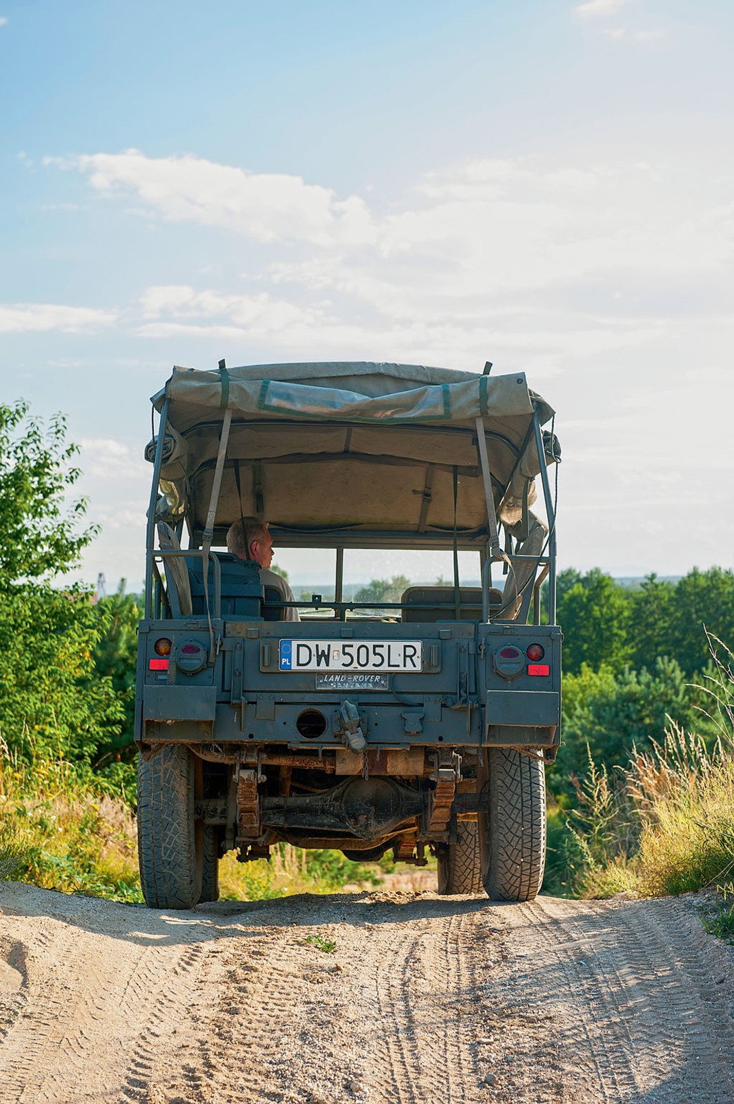Land Rover Santana Militar - kopia lepsza od oryginału