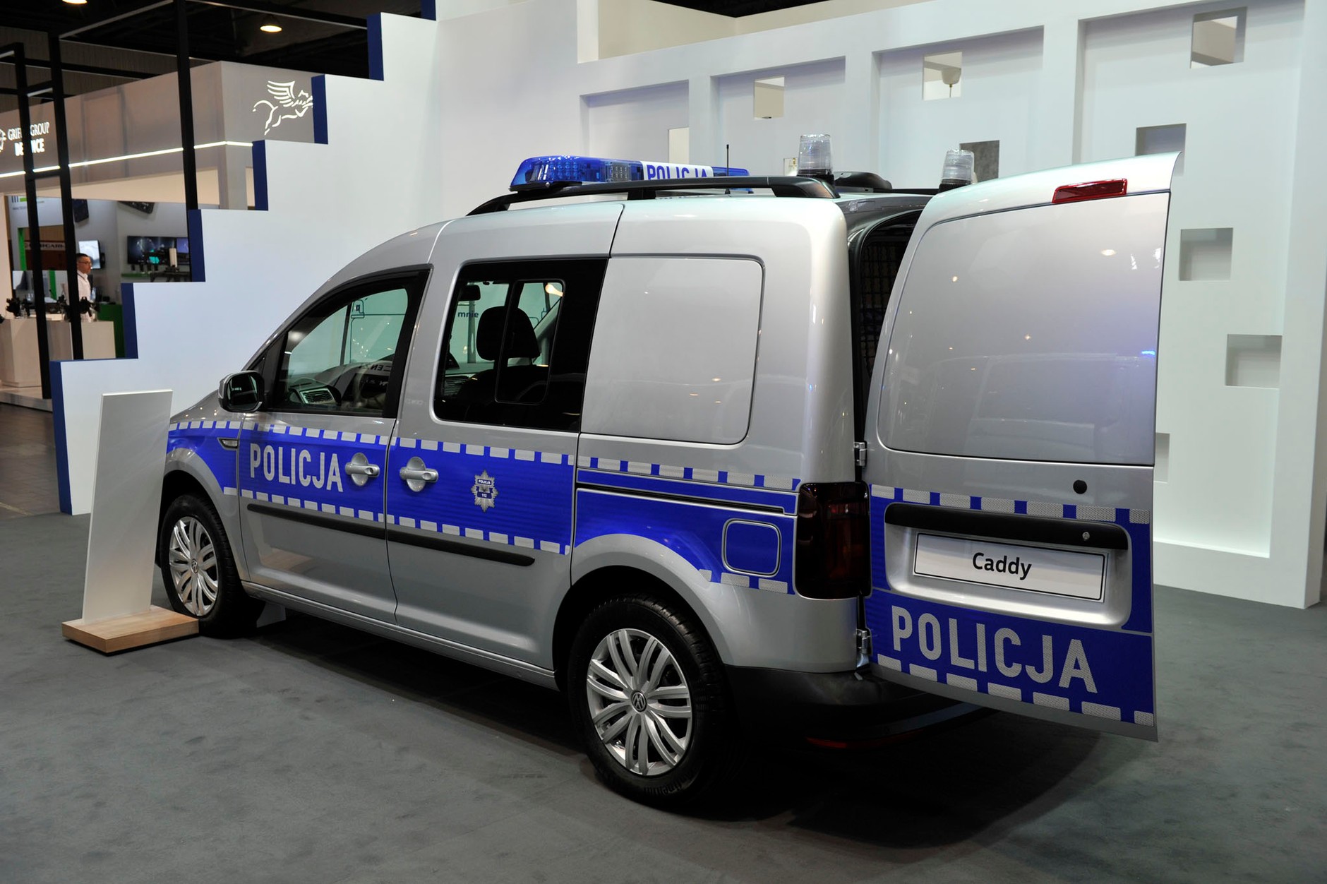 Volkswagen Caddy w policyjnej wersji