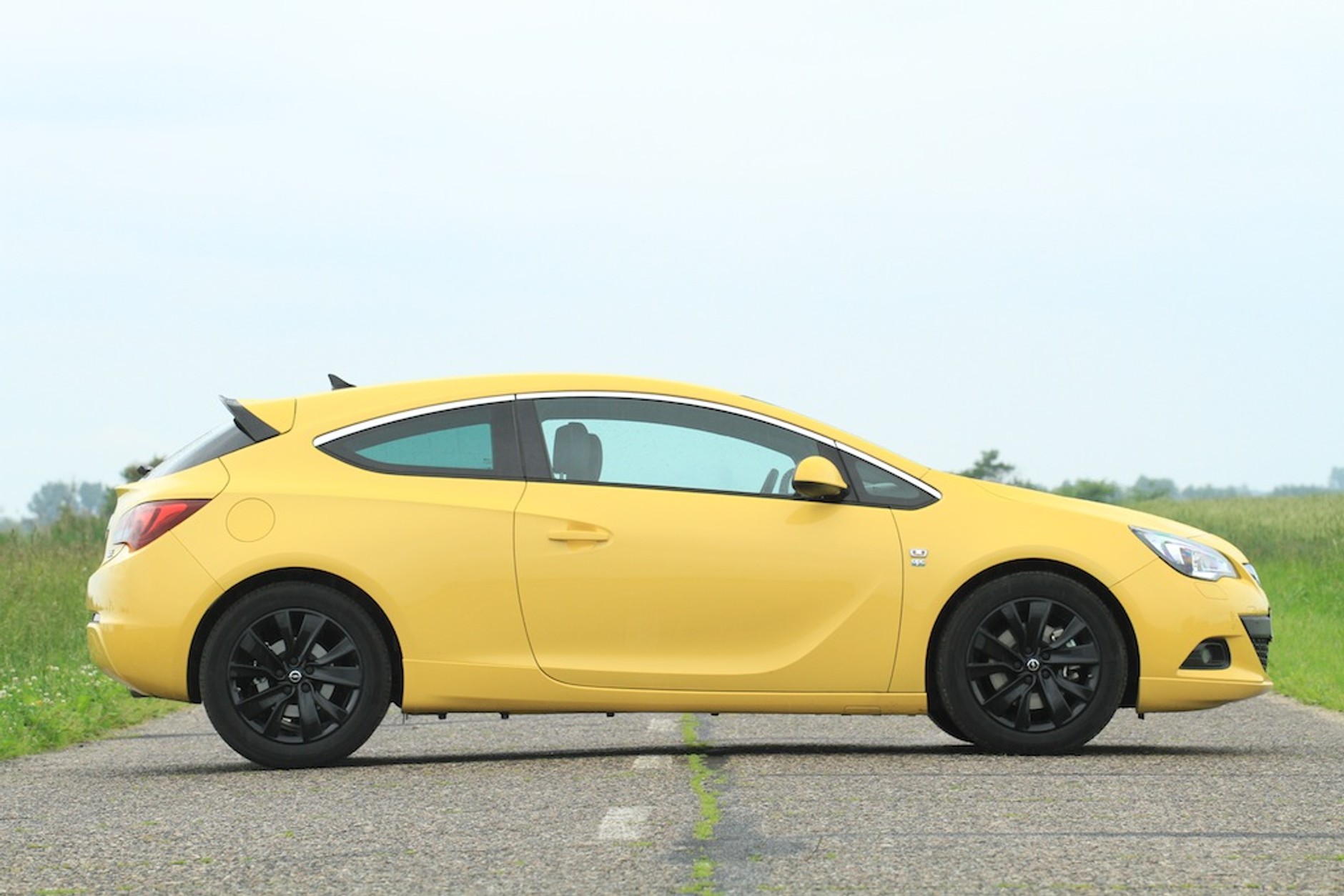 Opel Astra GTC 2.0 CDTI test