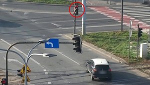 Myśleli, że nikt nie widzi. Policjanci mają teraz nowy sposób kontroli