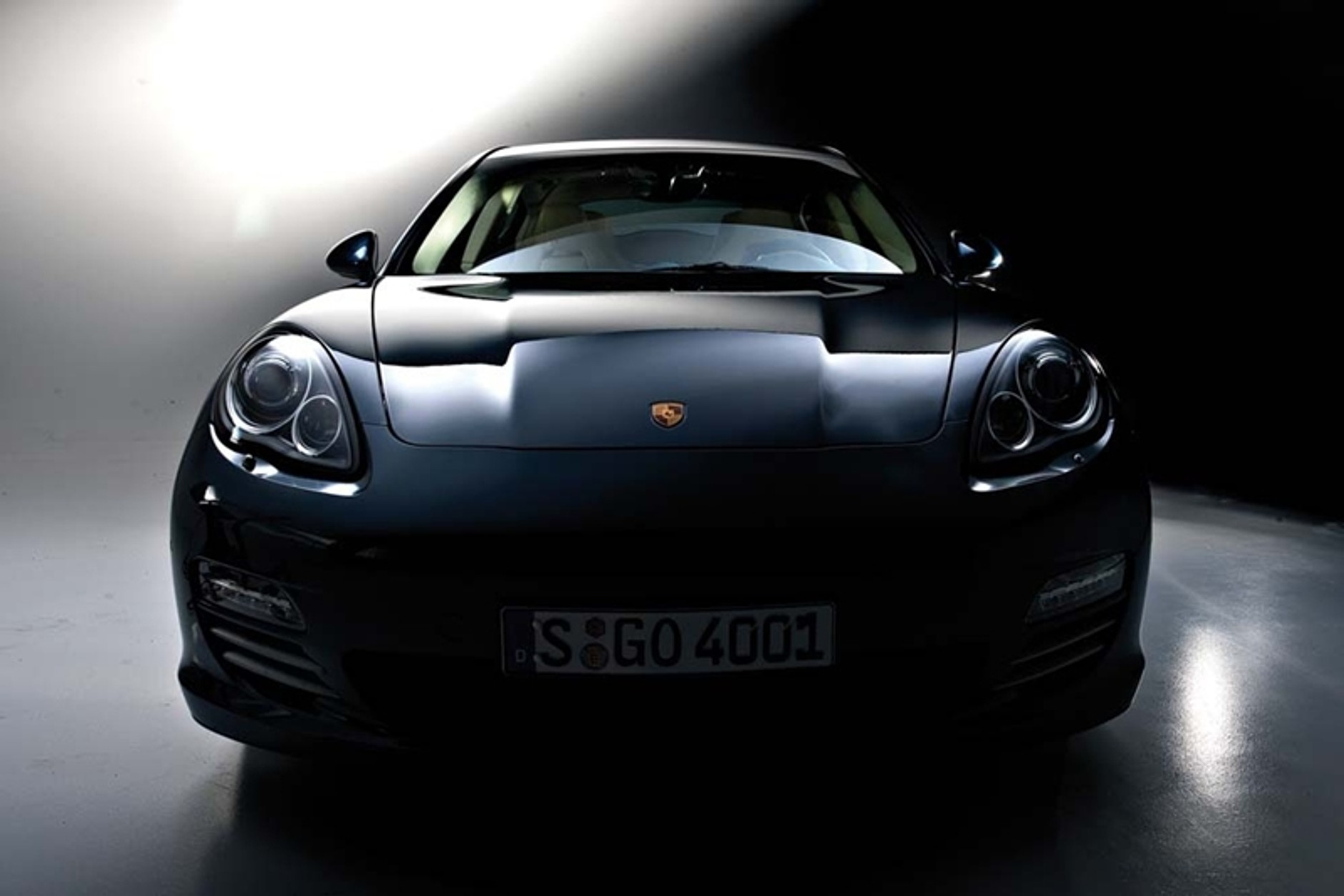 Piękne zdjęcia paskudnego Porsche