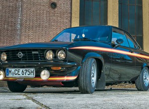 Opel Manta Black Magic - nie tylko dla młodzieży