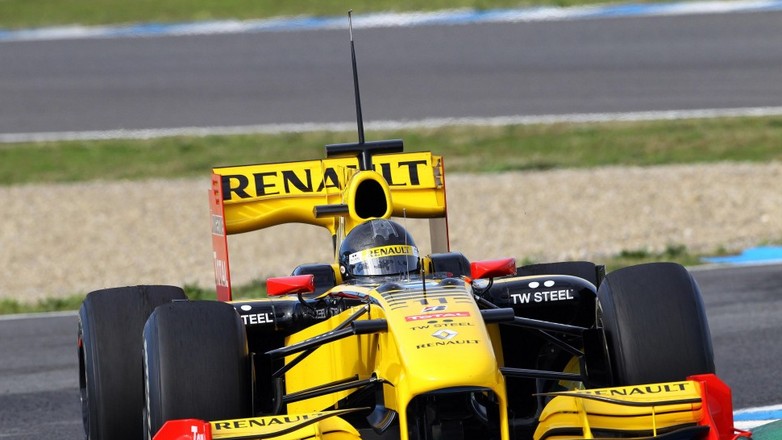 Zmiany w F1: "team orders" dozwolone, koniec silników V8