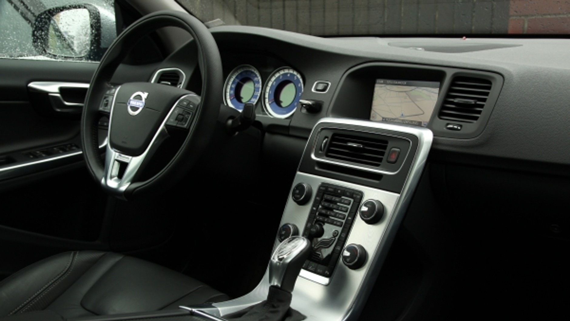 Wnętrze Volvo S60 T6 R-Design Polestar