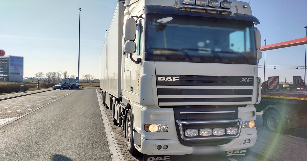 Przewoźnicy z Białorusi i Rosji próbują transportu bez zezwoleń wymaganych w Polsce
