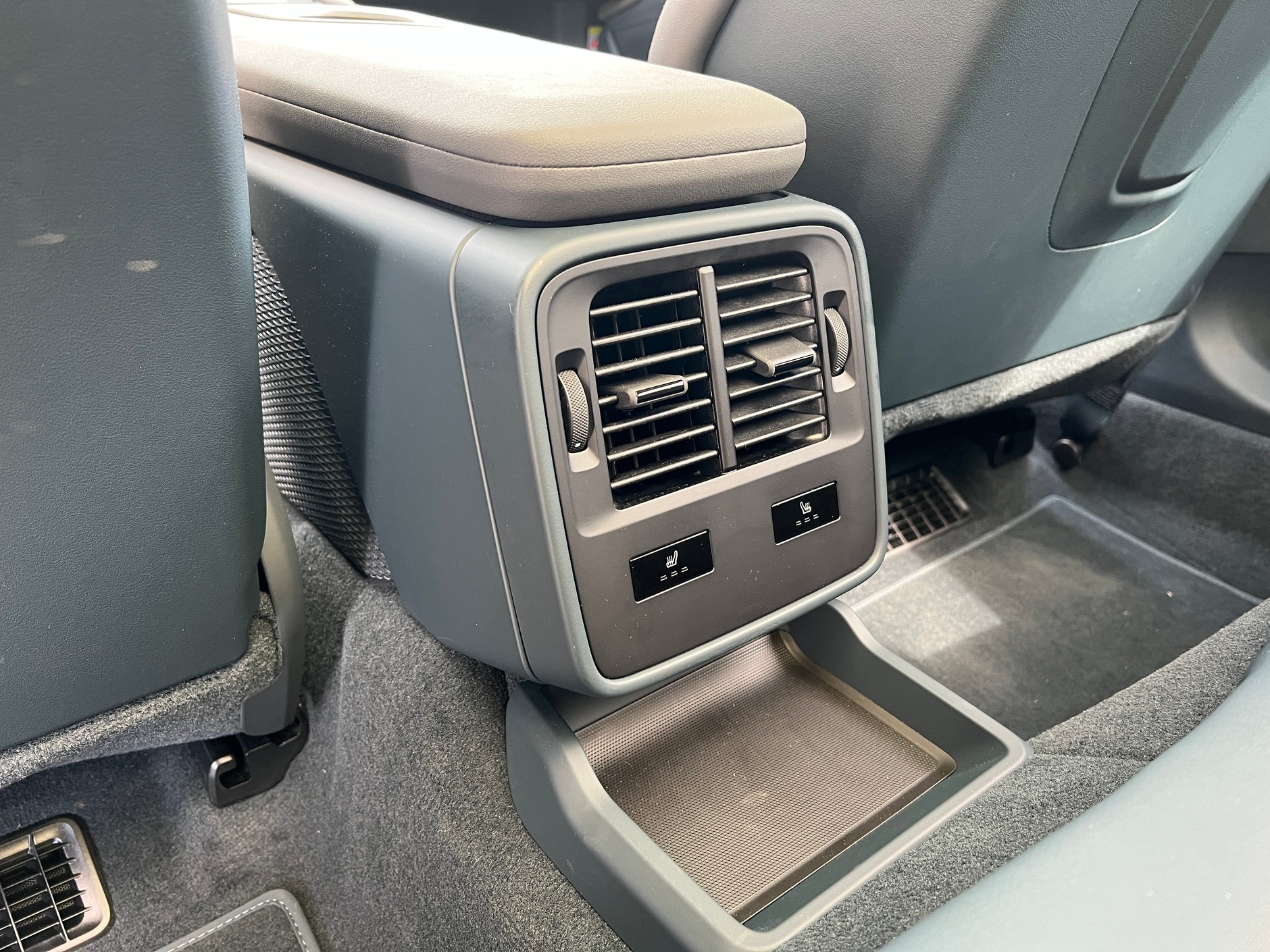 Porsche Taycan 4 Cross Turismo 2023