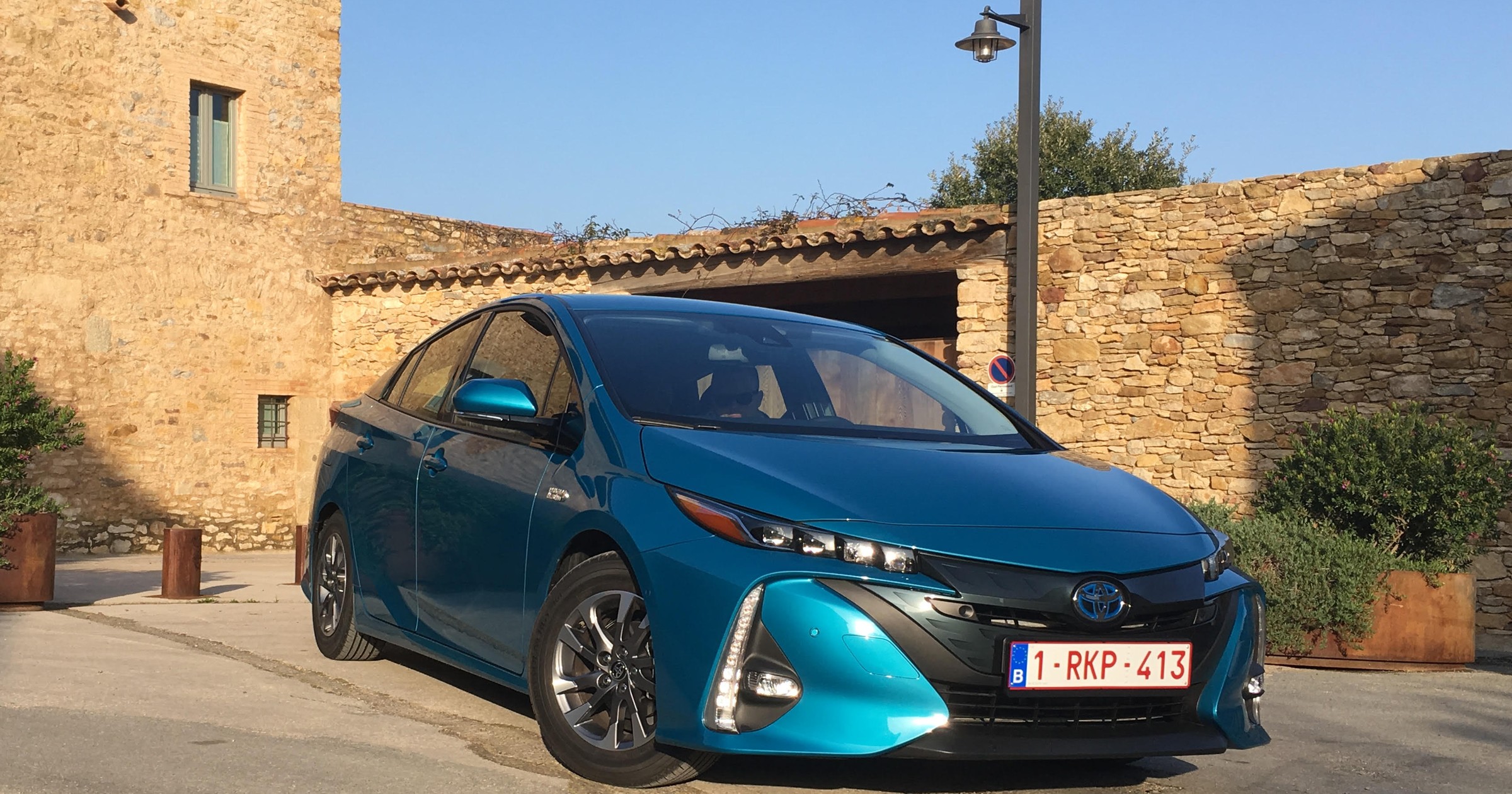 toyota prius Plug-in