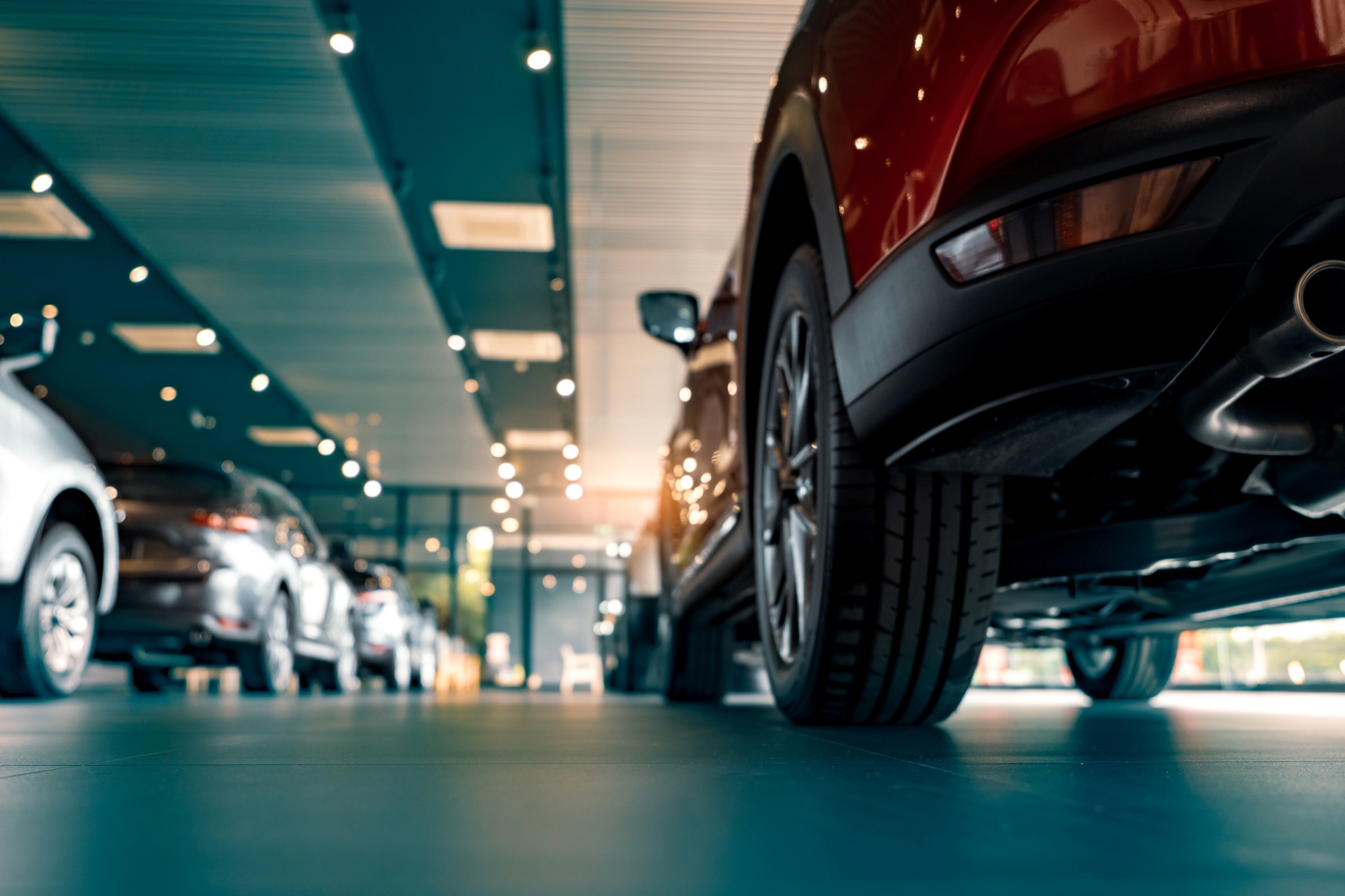 Wielki Test Salonów 2025. Które marki premium mają najlepszych dealerów?