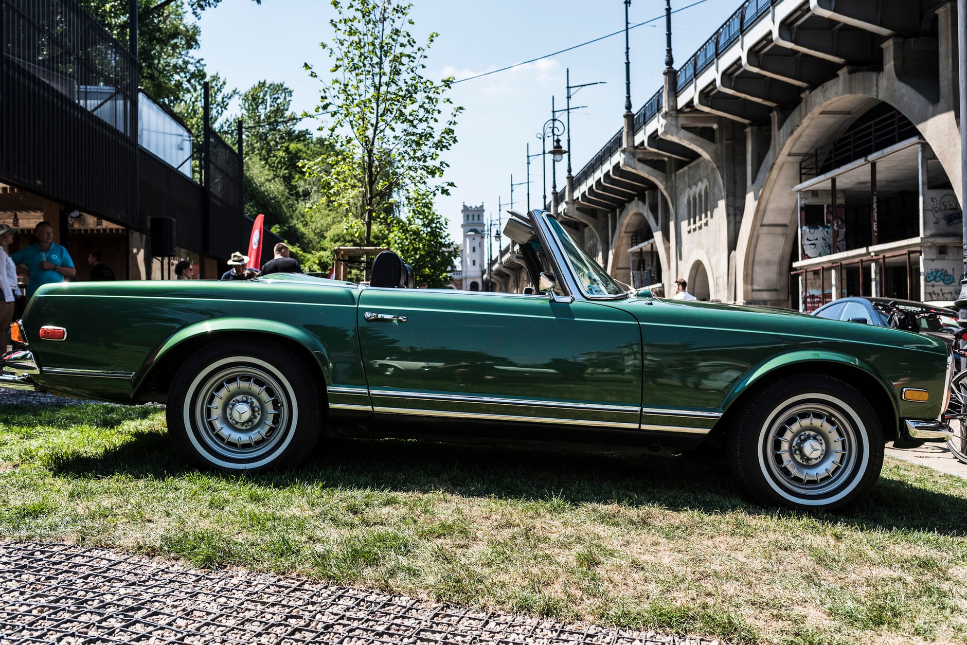 Mercedes Pagoda