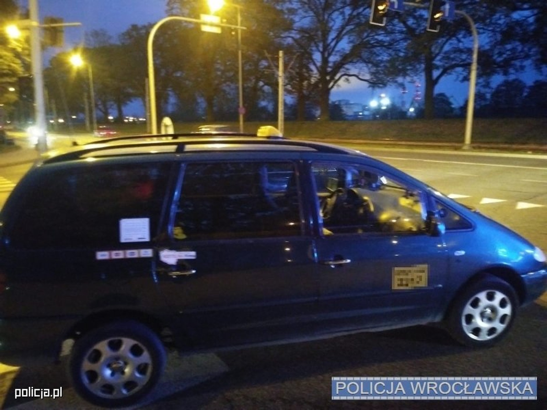 Udawał taksówkarza