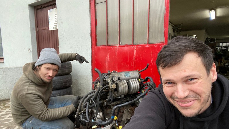 Ratujemy Hachi - poszukiwania silnika 4AGE