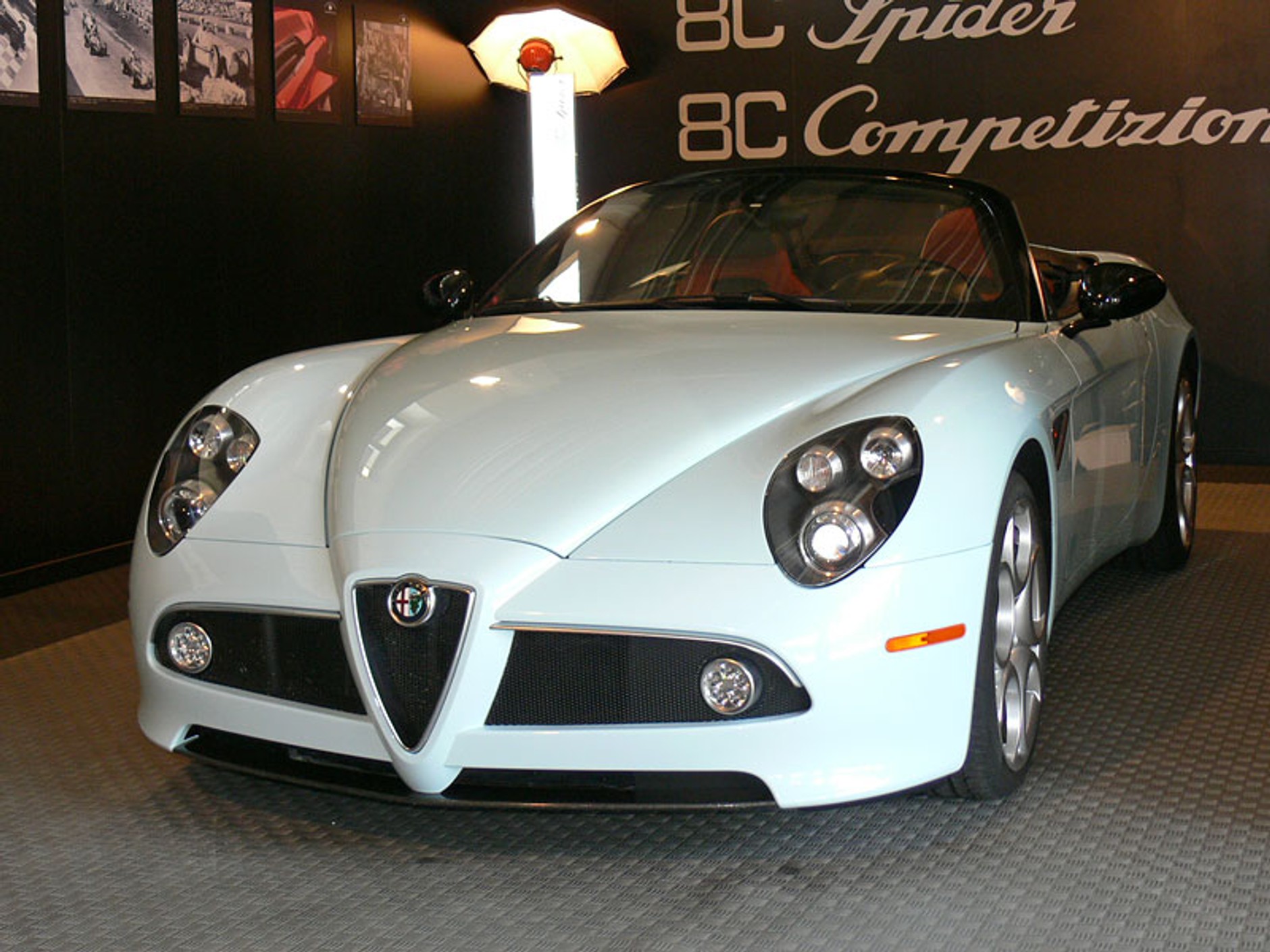 Alfa Romeo 8C Spider: pierwsze wrażenia z jazdy