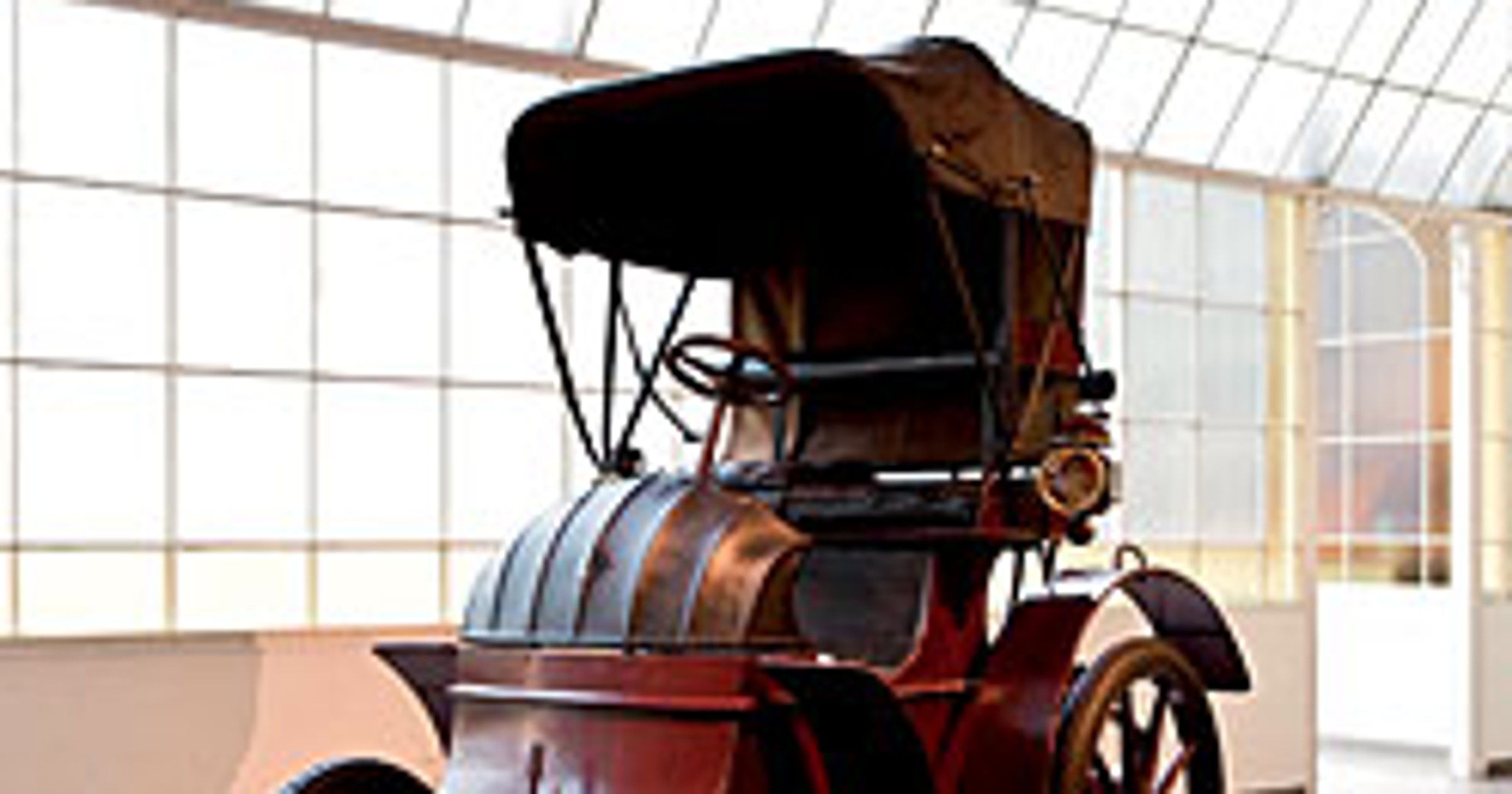 LA Auto Show 2007: Lohner-Porsche z roku 1900