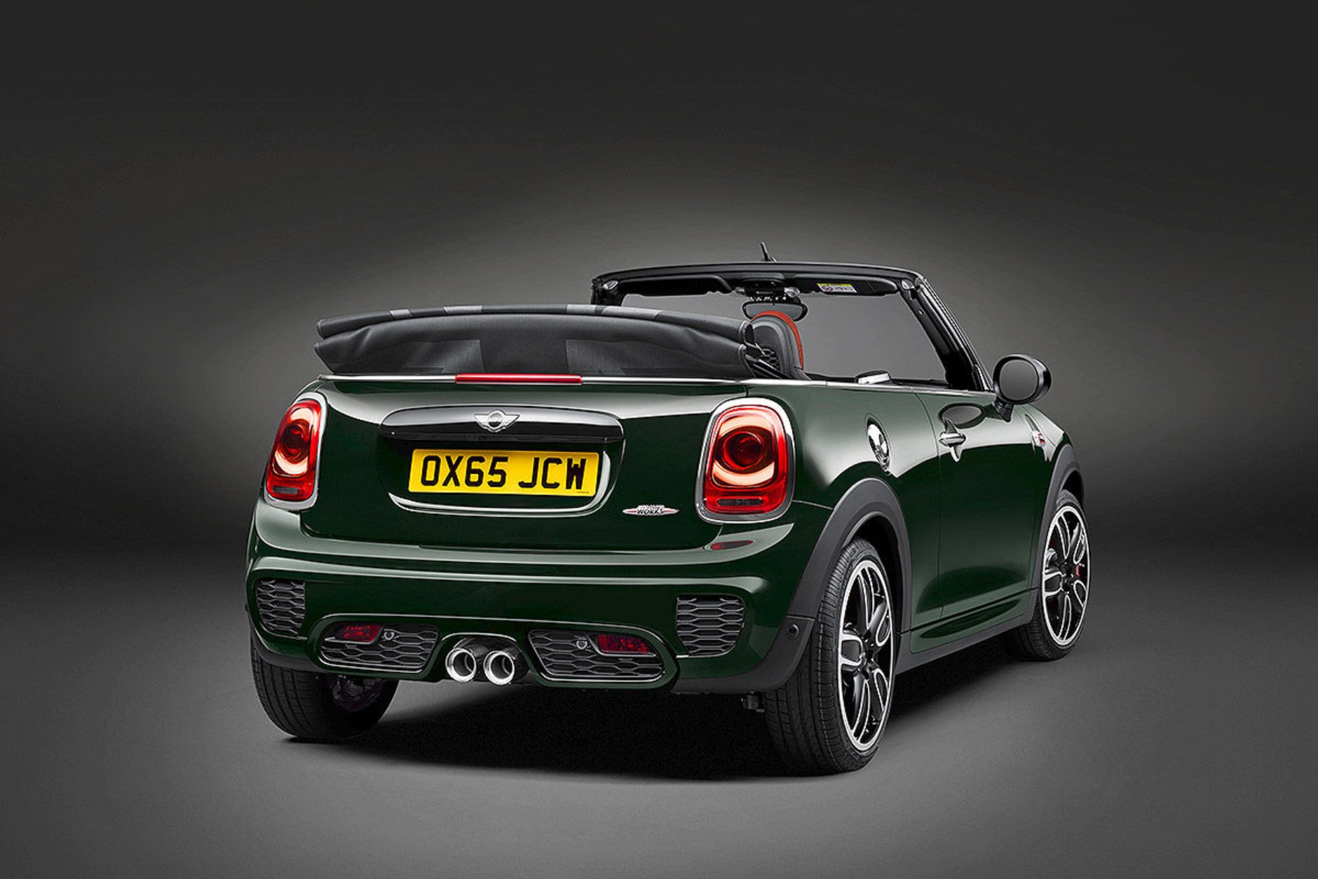 Salon w Nowym Jorku 2016