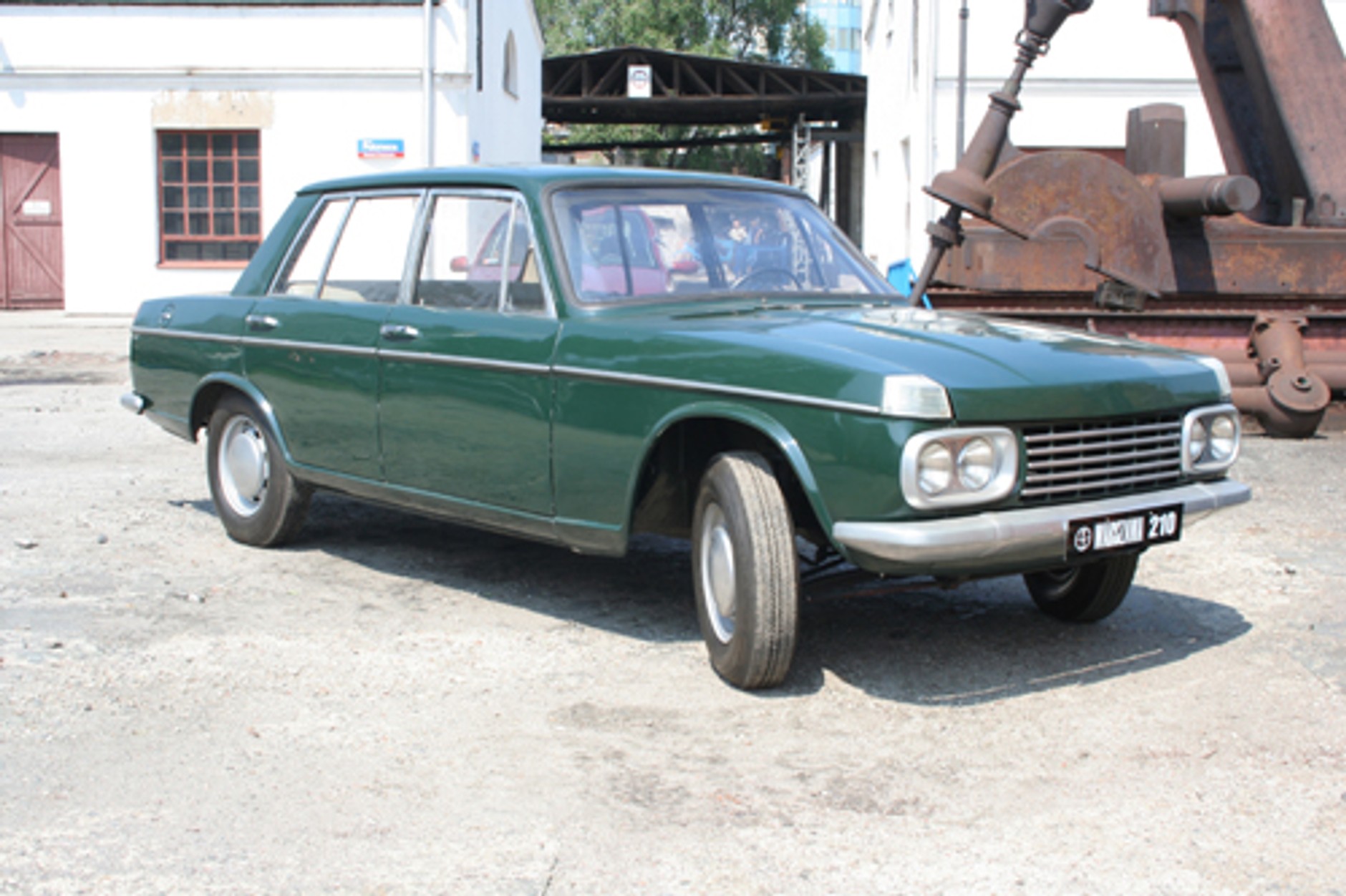 Rządowa limuzyna z Żerania Perła z FSO