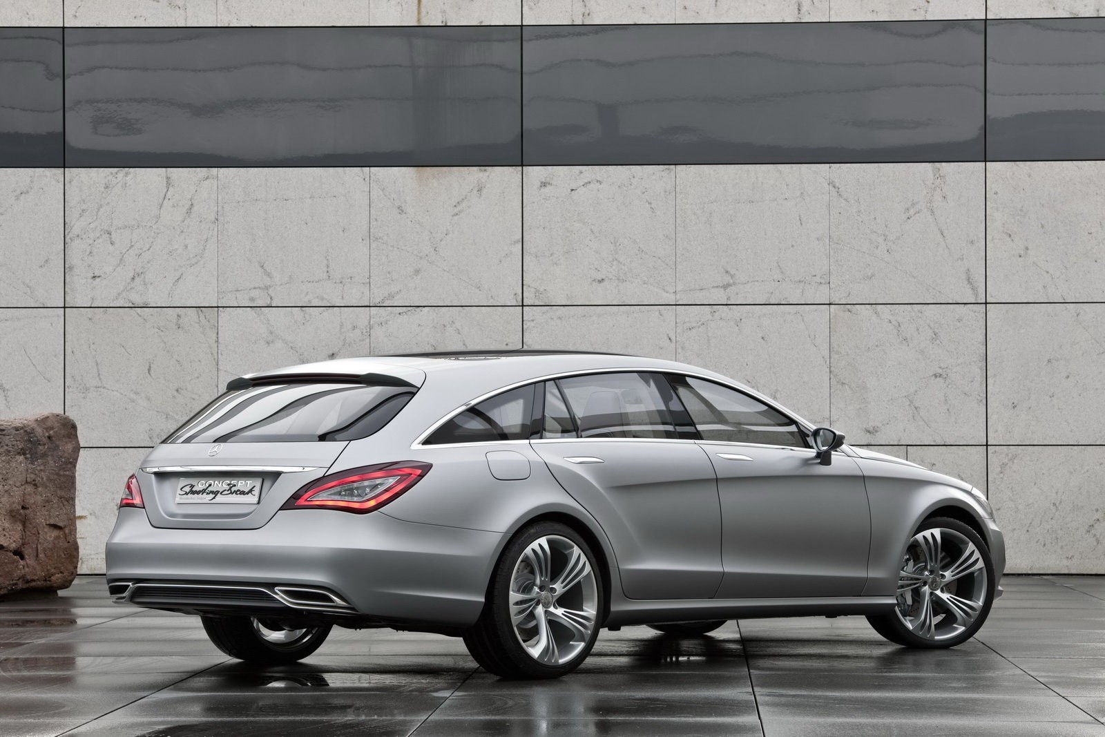 Pekin 2010: Mercedes-Benz Shooting Break Concept - nowy CLS jako sportowe kombi
