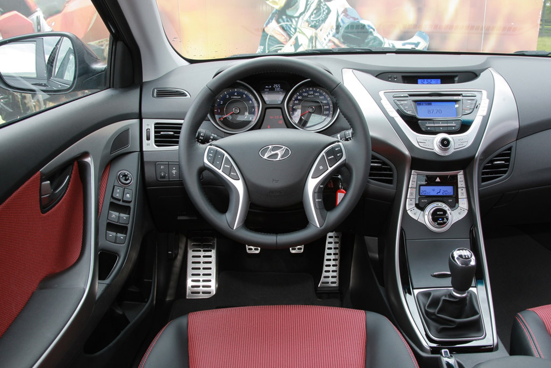 Nowy Hyundai Elantra: czy powrót po latach może być udany