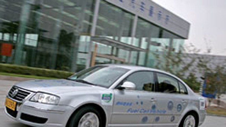 VW Passat Lingyu Fuel Cell: Superb z ogniwami paliwowymi dla USA