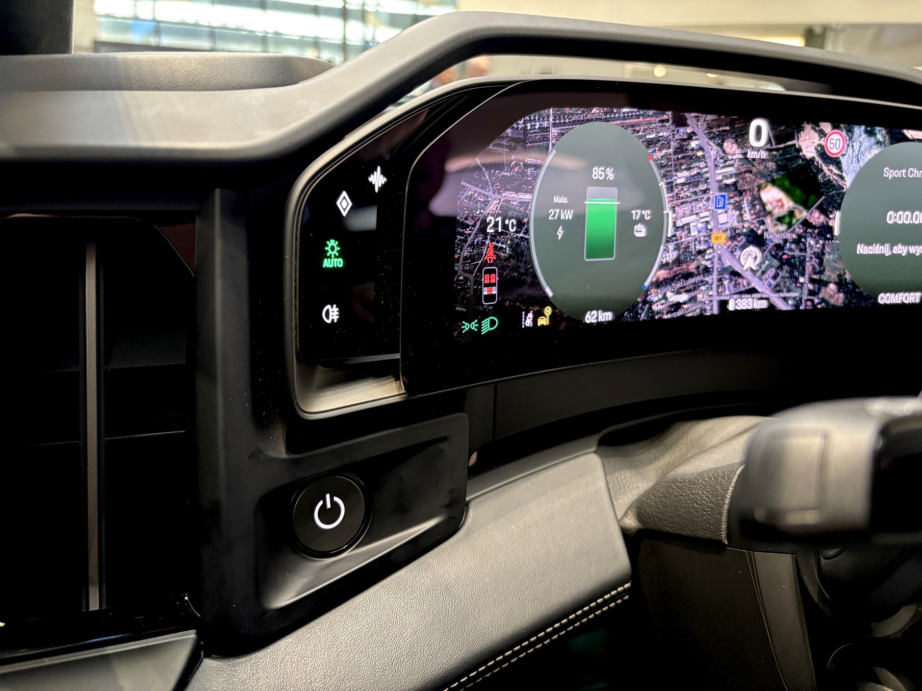 Premiera Cayenne Electric w Porsche Centrum Warszawa Wawer