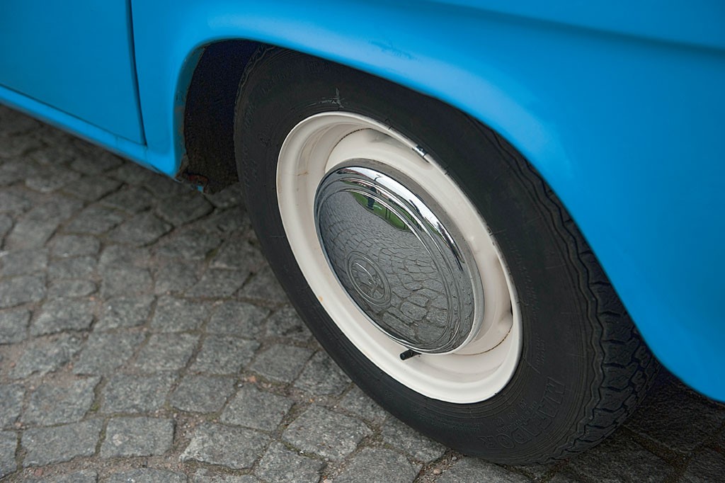 Skoda 1000MB
