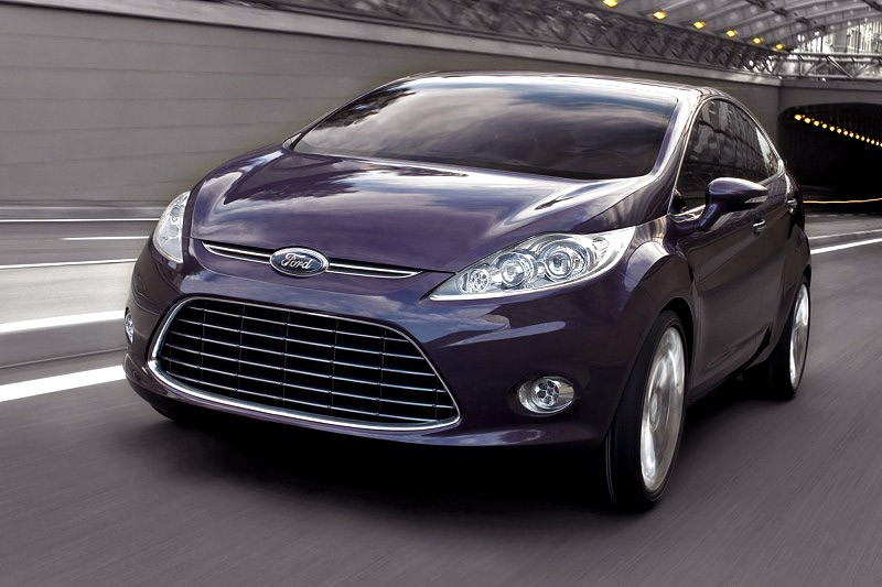 Ford Verve Concept: czterodrzwiowy notchback prezentuje się w Chinach