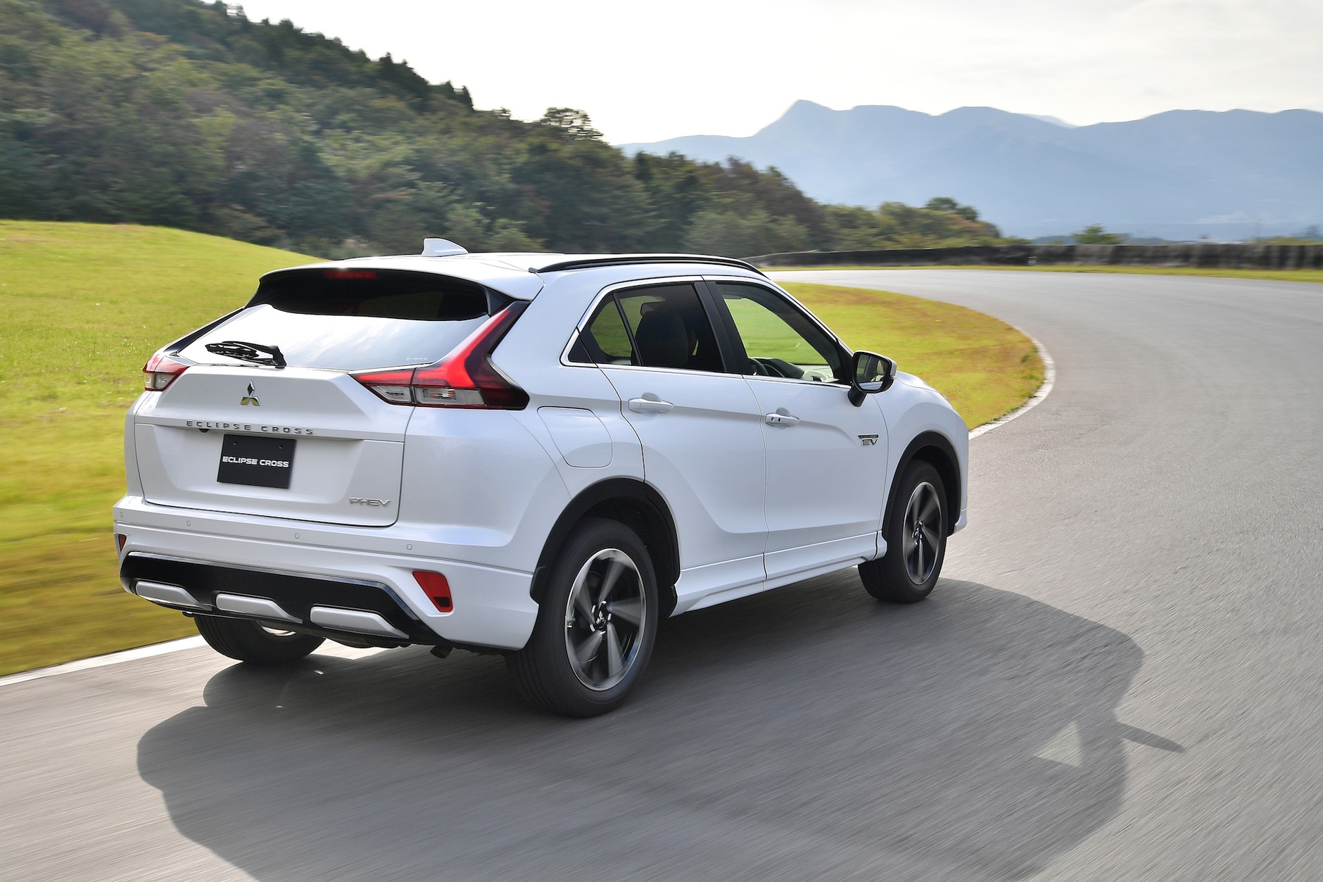 Mitsubishi Eclipse Cross – po liftingu będzie hybrydą