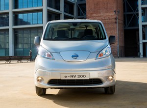 Nissan e-NV200 już w Polsce - ile kosztuje elektryczny van?