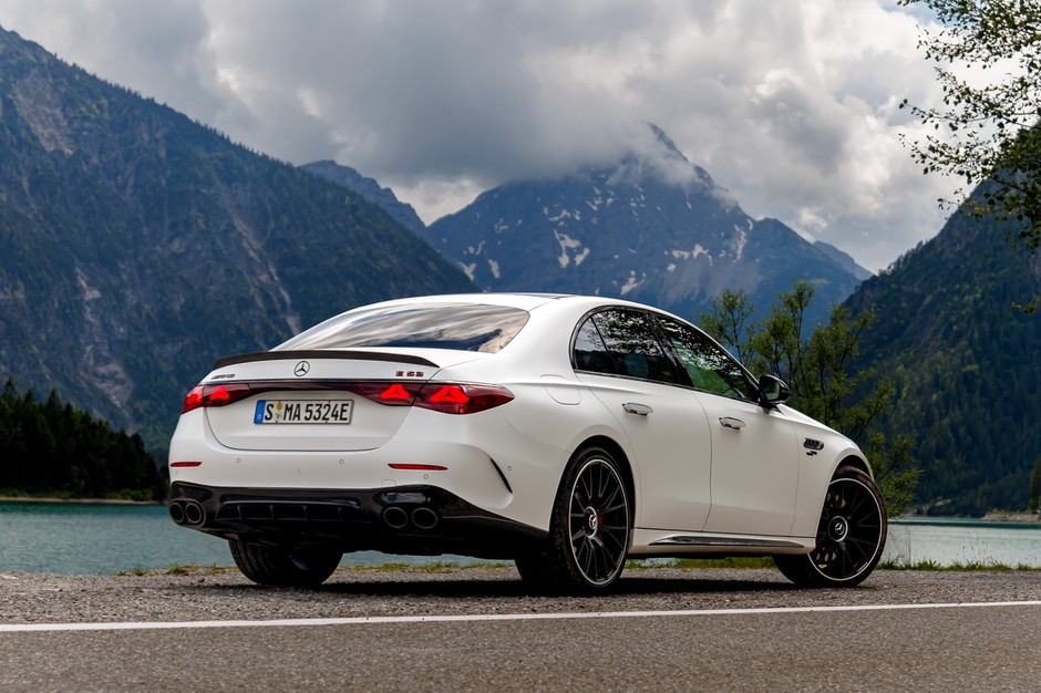 Mercedes-AMG E53 Hybrid 4MATIC+