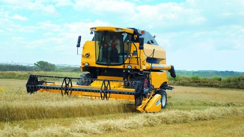 New Holland - kombajn z serii TC5000