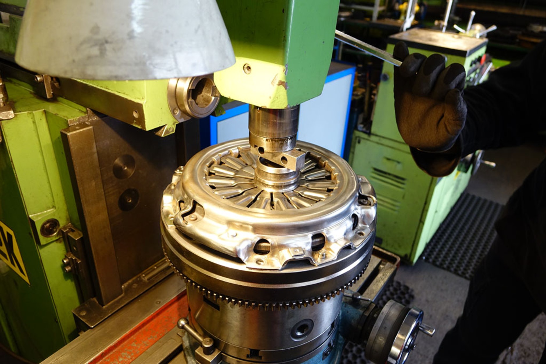 Sprzęgło jak nowe, ale znacznie taniej - regeneracja sprzęgła krok po kroku