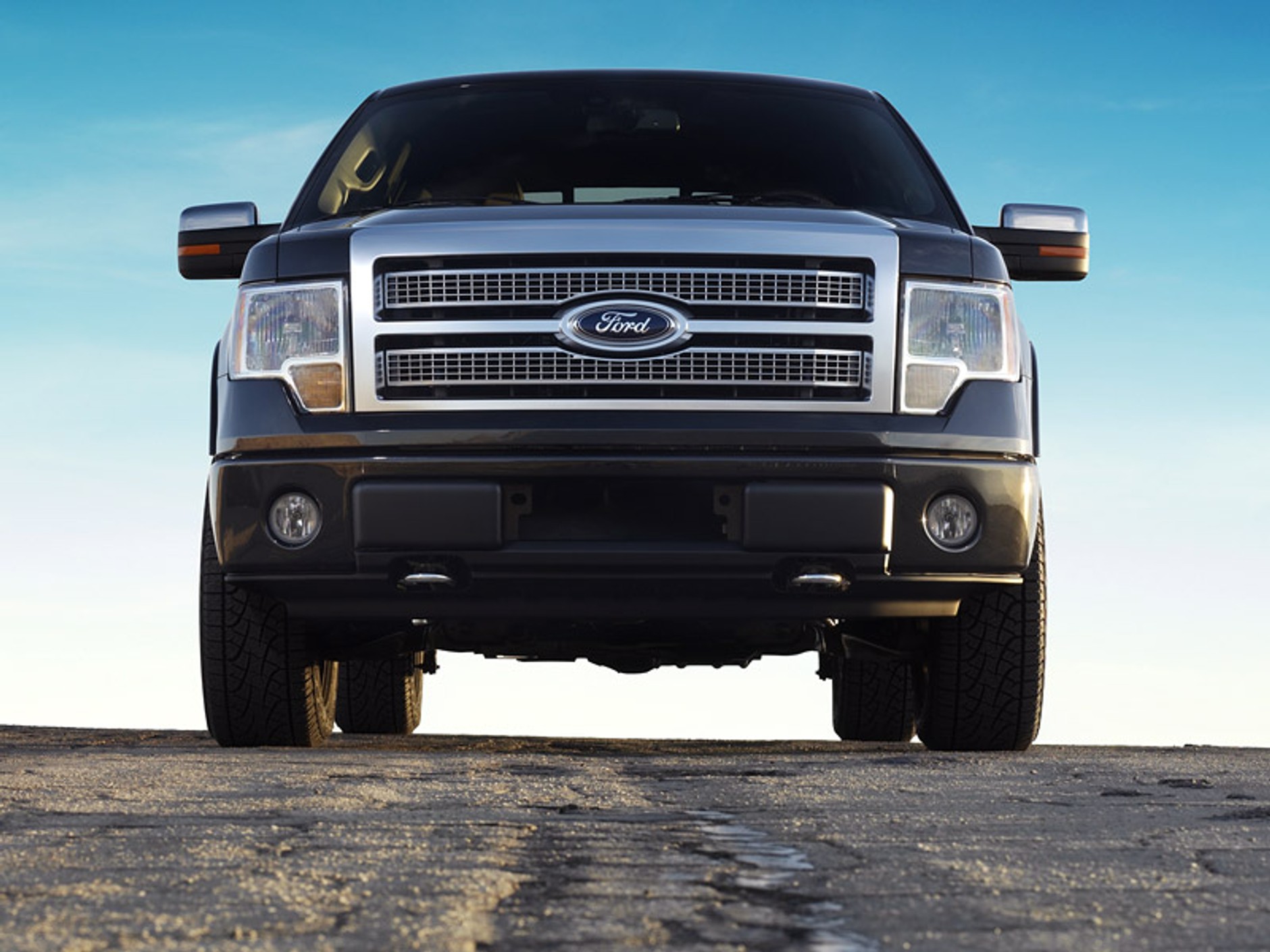 Ford F-150: legendarny pickup z nową twarzą (+ wideo)