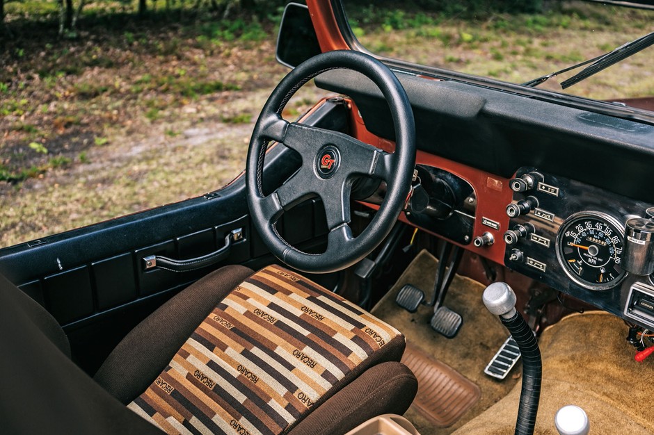 Jeep CJ-7  1983