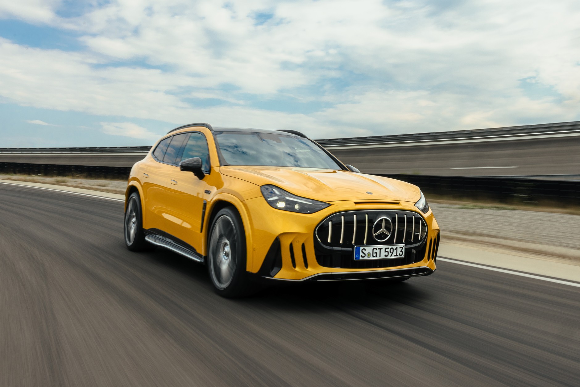 Mercedes-AMG GT SUV 2026