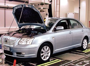 Toyota Avensis 2.0 D-4D - Bezawaryjna, ale z minusem