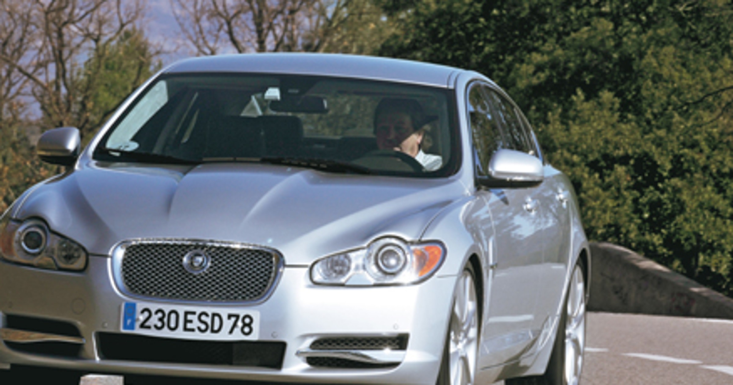 Jaguar XF: Tata nie zaszkodził