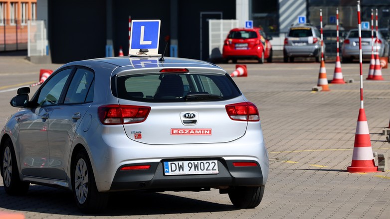 Zmiany w zasadach egzaminu na prawo jazdy wejdą w życie 1 lipca
