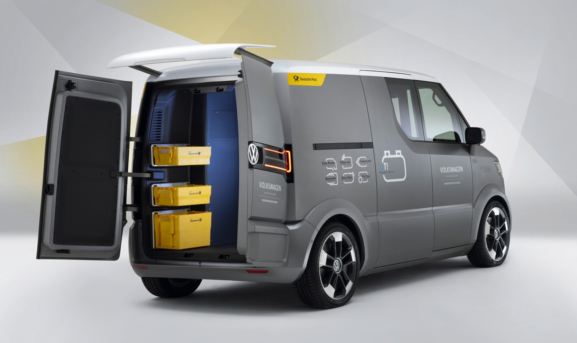 Volkswagen eT!: elektryzujący van