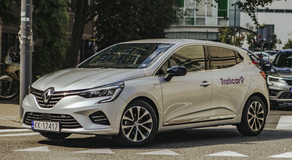 Renault Clio w carsharingu firmy Traficar
