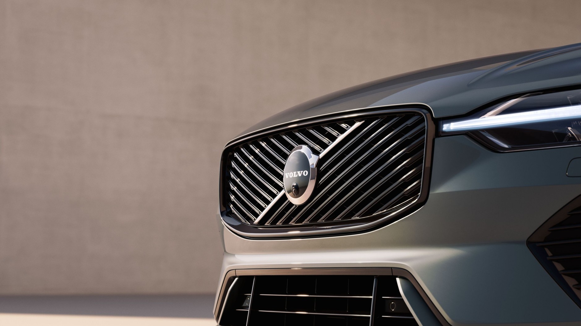 Volvo XC60 (2. generacja; po modernizacji z 2025 r.)