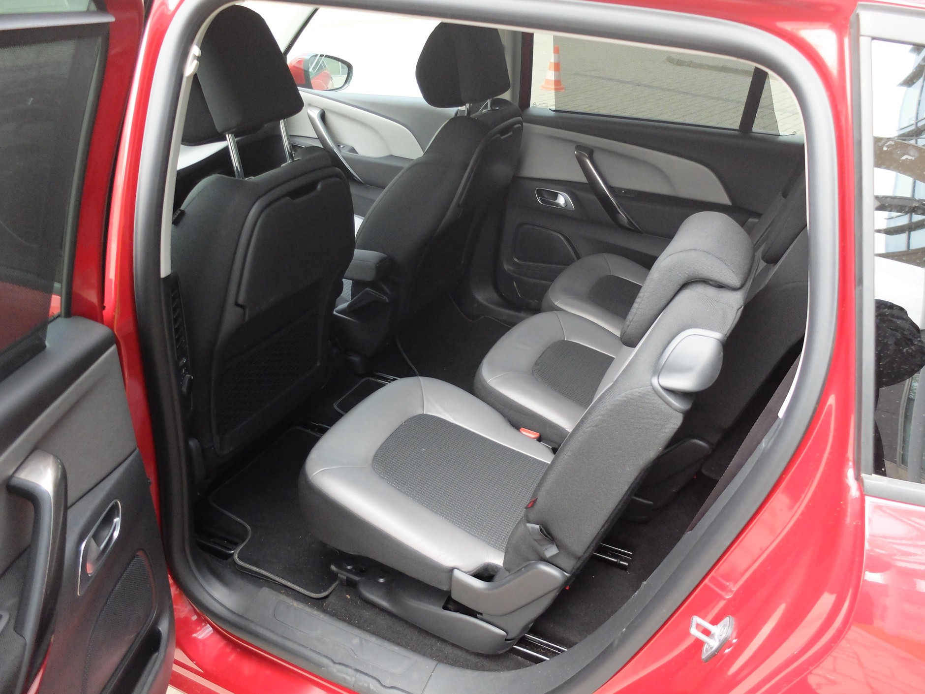 Opel Zafira i Citroen C4 Picasso